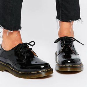 Dr Martens 1461 classic flat shoes in black patent